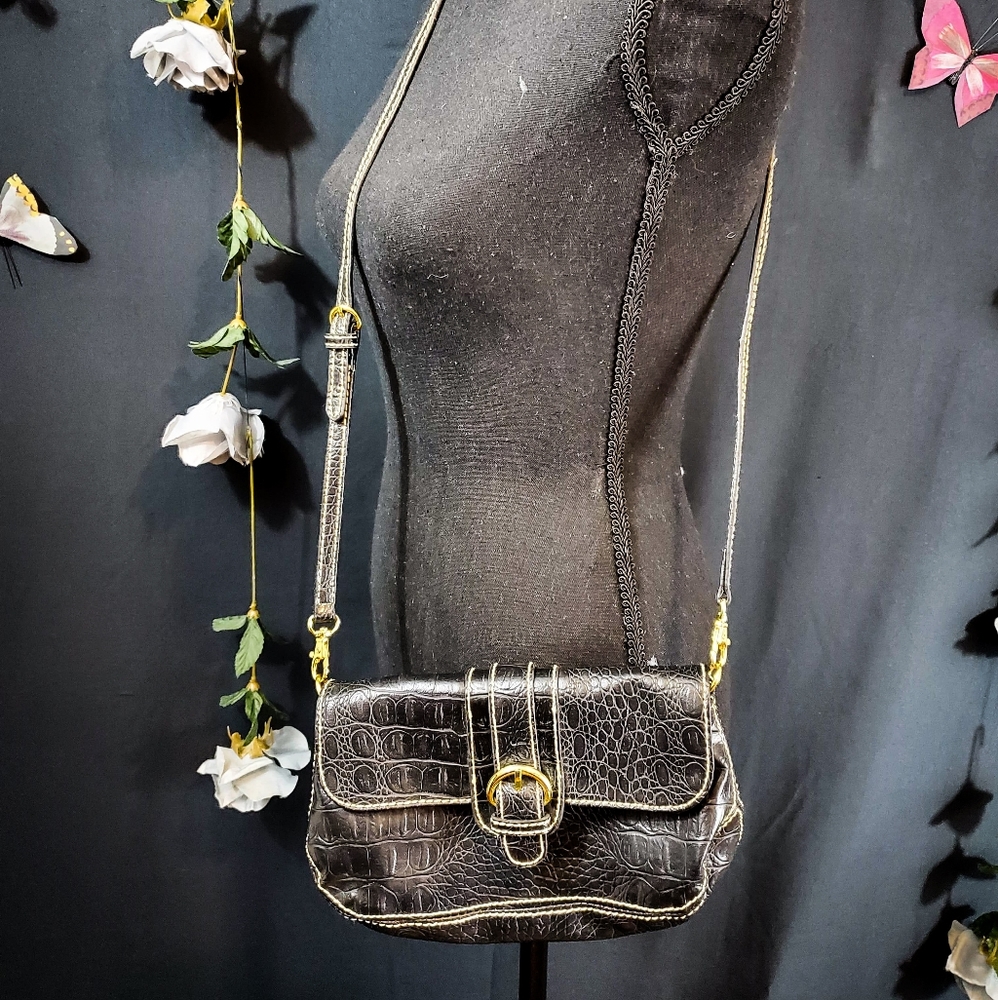 Crossbody purse